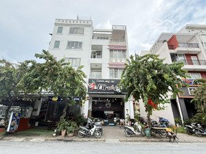 bán nhà mặt tiền phú mỹ hưng phan khiêm ích, r4-14 hưng gia 3, quận 7