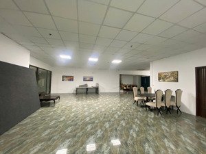 bán sàn thương mại dịch vụ chung cư the pride tố hữu - 450m - sổ lâu dài - 23 tỷ dòng tiền 90tr/th