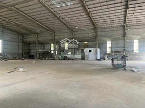 b.án xưởng hố nai gần đường hoàng văn bổn.gần ql1a. dt : gần 1800m2 ( diện tích xưởng 1600m2 )