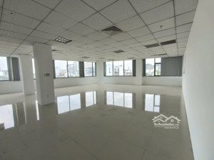 văn phòng khu sân bay - đường cửu long - 145m2