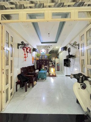 bán nhà 2 tầng hẻm 4m âu dương lân p3. q8 gần cầu chữ y