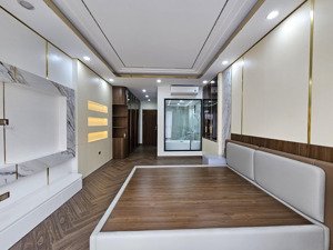 bán nhà mặt phố tại đường ngọc lâm, bồ đề, long biên, hà nội, giá cực chất 21,2 tỷ, 55 m2