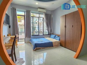 cho thuê chdv studio ban công máy giặt riêng gần sân bay