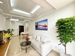 bán nhanh căn hộ sky garden 3, tt phú mỹ hưng, view landmark 81 thoáng mát, lh 