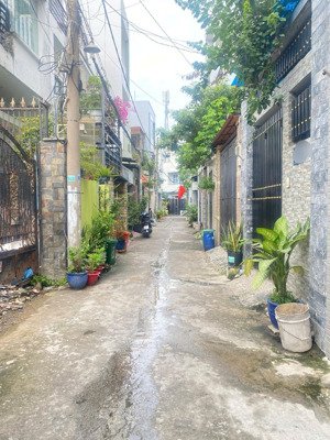 chốt gấp hẻm 1 sẹc đường chương dương - linh chiểu, 67m2, hơn 4 tỷ, shr