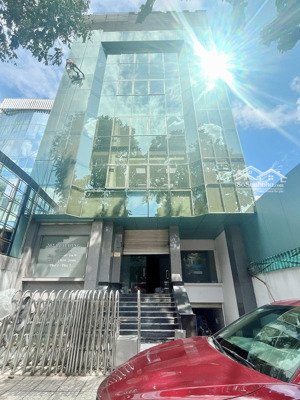 nhà mặt tiền đường trần hưng đạo đoạn 2 chiều quận 5