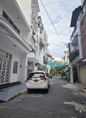 mặt tiền ngay k300 - nguyễn thái bình - 88m2 - 4 tầng - đường 10m, có vỉa hè - kinh doanh đỉnh