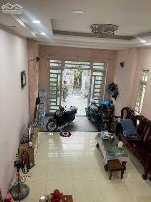 Bán nhà ngang khủng Tân Hiệp HM , 2Tx300m2 . Giá chỉ 6.49 tỷ.(TL)