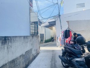 đất phường ngọc hiệp cách chợ phương sài 500m