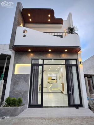 SIÊU PHẨM NHÀ MẶT PHỐ - GẦN CHỢ THẠNH PHÚ - GIÁ TỐT