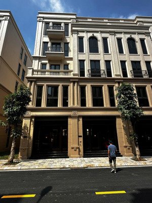 bán bt vinhomes global gate, cổ loa, đông anh, hà nội, 20 tỷ, 62.5m2, chính chủ bao đẹp