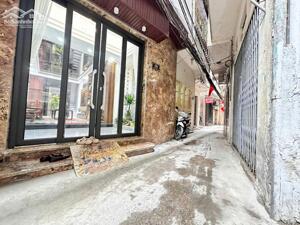 Bán nhà Trần Cung 51m2*5T, lô góc 2 mặt ngõ, không đối nhà, ngõ to rộng, gần phố, 9.5 tỷ