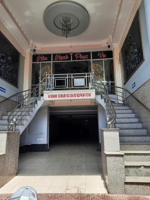 cho thuê nhà mặt tiền trung tâm vũng tàu diện tích lớn, vị trí đắc địa