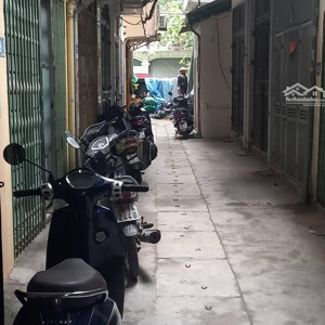 chủ nhà cần bán nhà trần phú dt: 41m2, 4 tầng, mặt tiền 3m, giá (11,5tỷ) giảm còn 10,9 tỷ