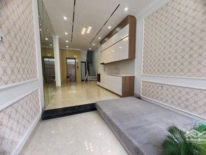 bán nhà xuân phương - nam từ liêm 35m2 - 6t thang máy - ô tô qua nhà - gần phố - ngõ thông-full đồ