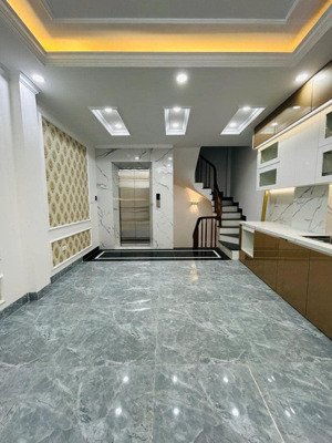 bán nhanh! phân lô láng hạ, gara, 2 ô tô tránh, lô góc 2 thoáng, 6 tầng thang máy, giá 12 tỷ