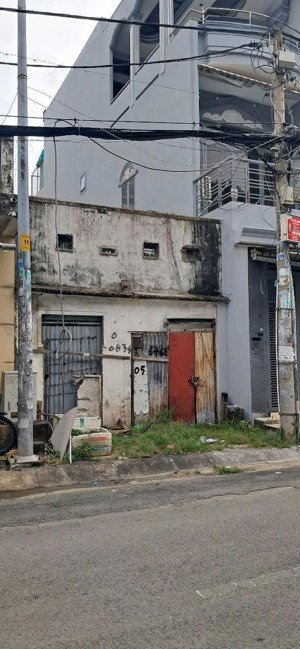 kẹt tiền bán gấp nhà mt huỳnh văn một, 4x20m, giá 7.8 tỷ