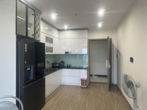 cho thuê căn hộ 3n2vs - 15 triệu - full đồ - mpdv ở the sakura vinhomes smart city