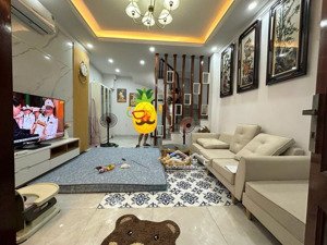 ngã tư vân canh - nhà đẹp - full nội thất - ô tô đỗ cổng - 35m2 - chỉ hơn 6 tỷ