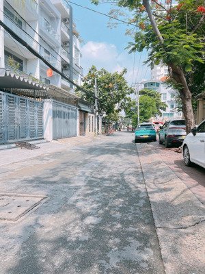 nhà 2 tầng hẻm ô tô 10m lâm văn bền - diện tích: 5m 24m - chỉ 6,99 tỷ