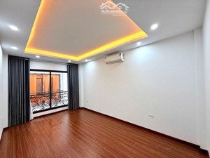 cần bán gấp nhà hồ tùng mậu 33m, 5 tầng, nhà mới xây giá chào 7.2 tỷ. lh: 