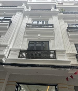 bán nhà mặt ngõ 5m ngay ngã 3 văn cao - ngô gia tự