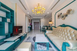 cần cho thuê gấp căn hộ saigon royal. full nt, 3pn, 2wc. dt: 115m². giá 33tr/th. lh: 