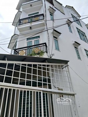 bán nhà hxh 4 tầng lầu ở ngay giá tốt huỳnh tấn phát quận 7 tp hcm chỉ nhích 6 tỷ, dt 72m2, 5pn