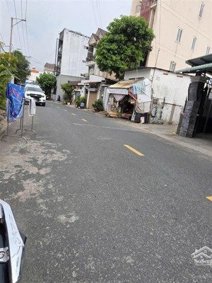 bán đất mtkd gần vincome thủ đức 90m2