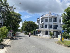 đất dự án lê lê văn lương.phước kiển.xã nhà bè