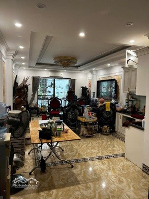 nhà đẹp trung tâm thái hà 52m2 6 tầng thang máy kinh doanh tốt ô tô qua cửa