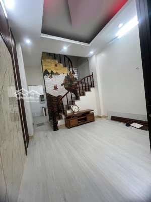 dương nội - khu vực đang phát triển từng ngày nhà lô cóc 3 mặt thoáng sáng diện tích rộng ở sướng .