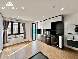 cho thuê phòng mới tinh, ban công thoáng, 30m2, full nội thất ngay đê la thành - cát linh