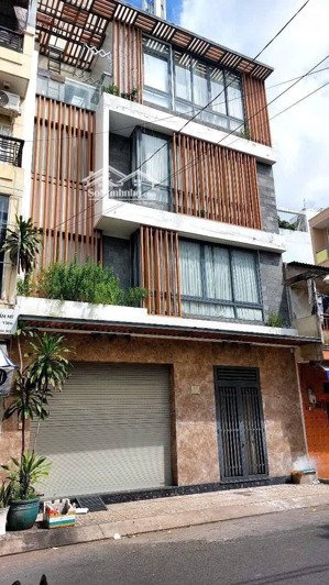 mặt tiền đỗ đức dục tân phú bề ngang rộng 8.2 m dài 4.5 m trệt 3 lầu nhà đẹp giá cực rẻ 6,7 tỷ thơm