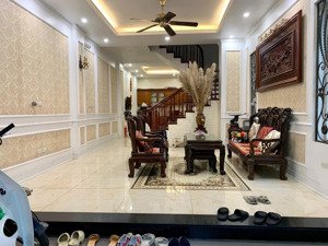 cực hiếm bán nhà đền lừ hoàng mai 70m2 5 tầng phân lô oto vỉa hè gần công viên hồ điều hoà kd vp