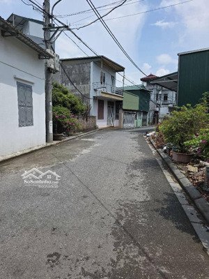 đất vàng cự khối gần cầu thanh trì, ngõ rộng ô tô, 50m ra trường học