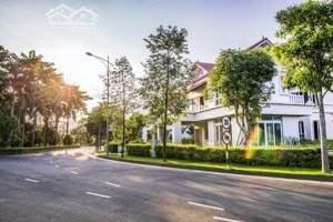 chính chủ cần bán gấp bt xanh villas giá 55tr/m2