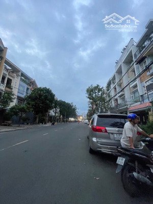 bán nhà mặt tiền đường rộng 20m, ngay khu tên lửa, bình tân, 4x20m, 4 tầng, giá 11.x tỷ