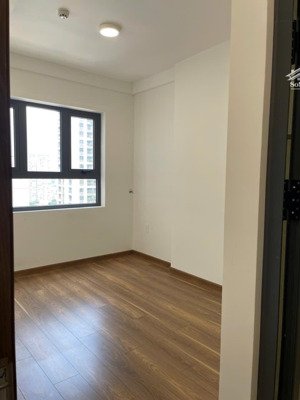 tôi cần bán nhanh căn hộ 2pn chung cư q7 riverside view nội khu ,đang có hợp đồng thuê nhà.