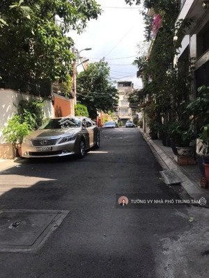 diện tích khủng 7.5m x 19.7m - cn: 148.4 m2 - lê văn sỹ, p.1, tân bình - giá chỉ 27,9 tỷ còn tl nhẹ