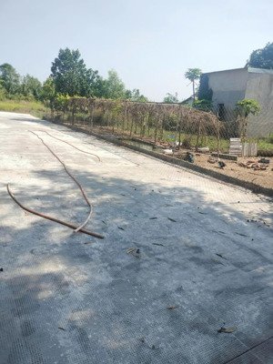chính chủ cần nhượng đất phùng hưng, dt 100m2, giá 1ty180. shr, thổ cư
