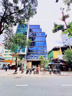 bán nhà mặt tiền trường chinh, tân bình - 6,5x25m - ctxd: hầm + 7 tầng - hđt 120tr/th - giá: 32 tỷ