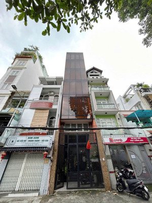 cho thuê nhà nguyên căn / mặt bằng đường số 3, phường 4, quận 3