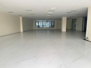 cơ hội vàng cho nhà đầu tư mặt phố hồng tiến 40m toà văn phòng 9 tầng đẳng cấp nhất long biên