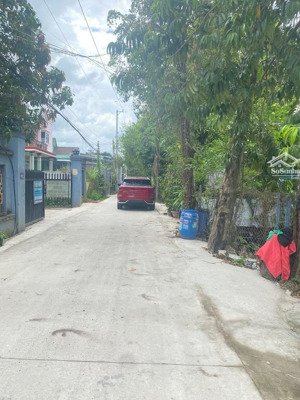 bán nhanh lô đất ngộp đường lái thiêu 03, dt 80m2, sổ sẵn, đi ra nguyễn văn tiết chỉ 200m, thổ cư