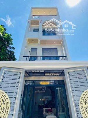 nhà đẹp ở phan xích long/p.1/quận phú nhuận dt:84,8m², giá: 3ty650 . hợp đồng thuê 20 triệu.