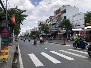 nhà đẹp 4 tầng, hẻm 5m, gần tân hoà đông - quận 6, ngang 6,5x14m, chỉ 9.x tỷ.