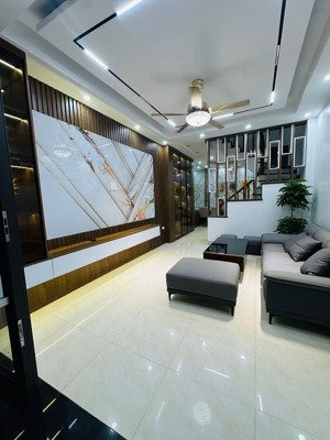 hot! bán nhà thái hà- trung liệt- thái thịnh- đống đa, diện tích 50mx 5 tầng, giá 20.5tỷ