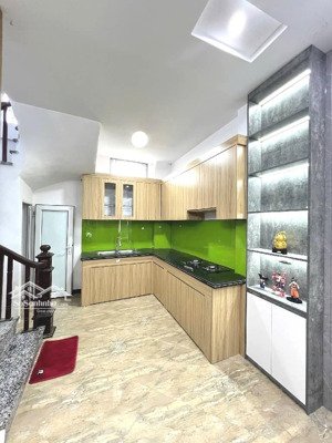 chính chủ thiện chí bán nhà riêng tại phố vĩnh hưng : 30m - ngõ rộng - nhà còn mới - giá chỉ 5.2 tỷ