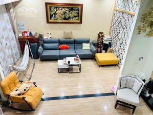 bán nhà 3 lầu hoàn công trung tâm vũng tàu , vị trí nhiều tiện ích , cách biển chỉ vài phút